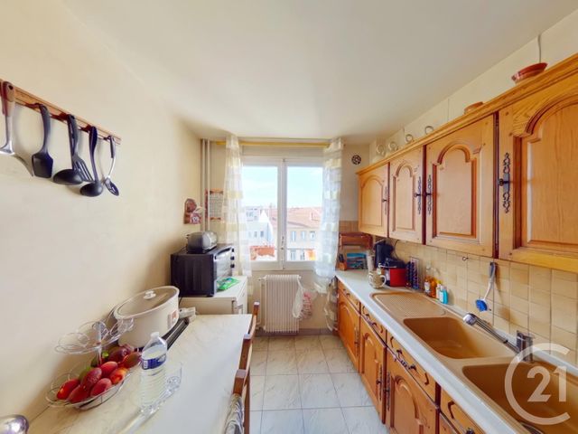 Afficher la photo en grand Appartement F5 à vendre - 5 pièces - 94,46 m2 - VILLEURBANNE - 69 - RHONE-ALPES