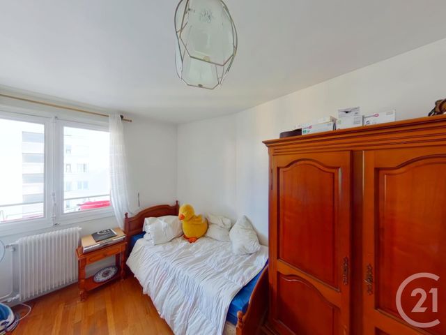 Afficher la photo en grand Appartement F5 à vendre - 5 pièces - 94,46 m2 - VILLEURBANNE - 69 - RHONE-ALPES