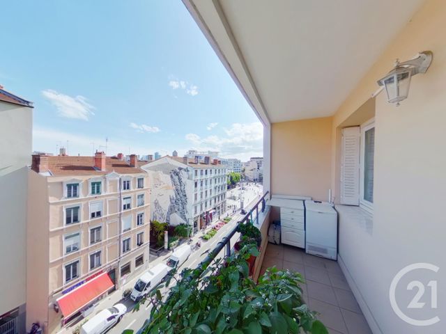 Afficher la photo en grand Appartement F5 à vendre - 5 pièces - 94,46 m2 - VILLEURBANNE - 69 - RHONE-ALPES