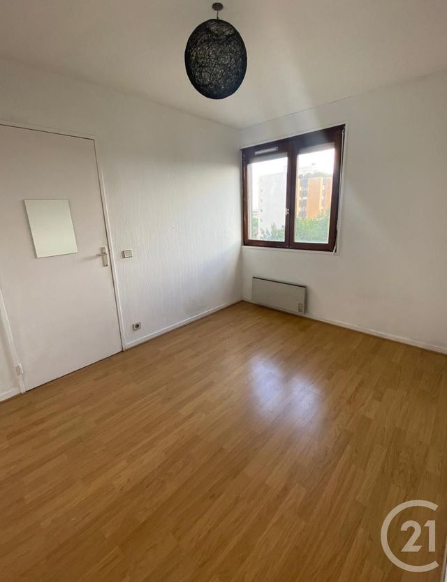 Afficher la photo en grand Appartement F2 à vendre - 2 pièces - 50,50 m2 - VILLEURBANNE - 69 - RHONE-ALPES