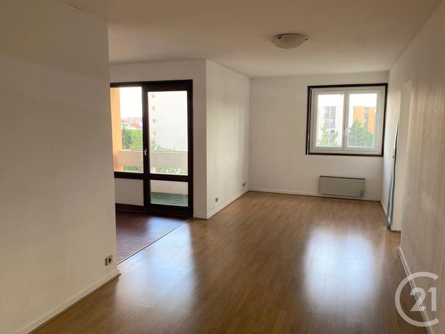 Afficher la photo en grand Appartement F2 à vendre - 2 pièces - 50,50 m2 - VILLEURBANNE - 69 - RHONE-ALPES