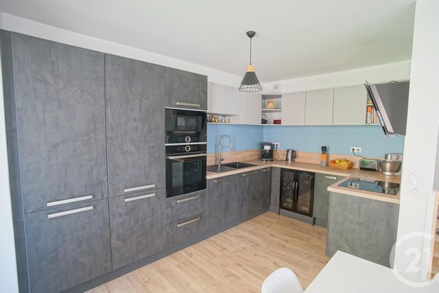 Afficher la photo en grand Appartement F5 à vendre - 5 pièces - 118 m2 - VILLEURBANNE - 69 - RHONE-ALPES