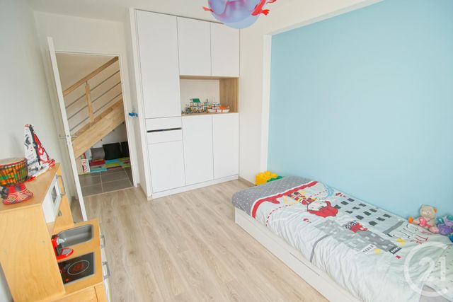 Afficher la photo en grand Appartement F5 à vendre - 5 pièces - 118 m2 - VILLEURBANNE - 69 - RHONE-ALPES