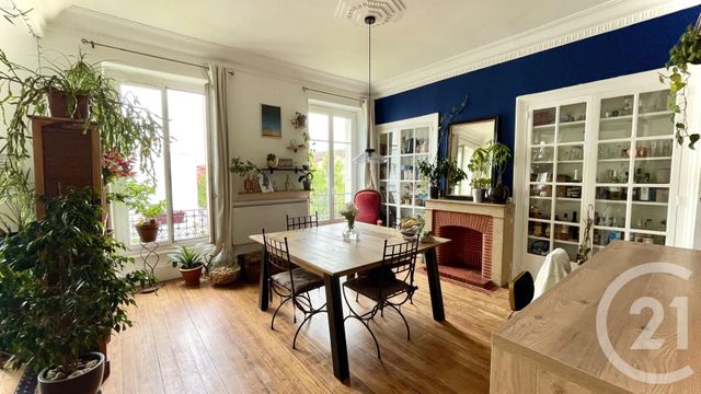 Appartement F3 à vendre - 3 pièces - 66 m2 - Villeurbanne - 69 - RHONE-ALPES