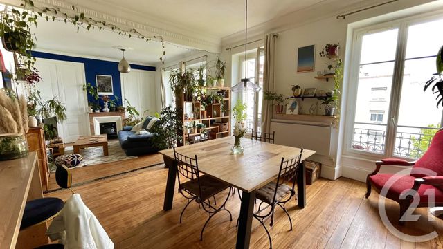 Appartement F3 à vendre - 3 pièces - 66 m2 - Villeurbanne - 69 - RHONE-ALPES