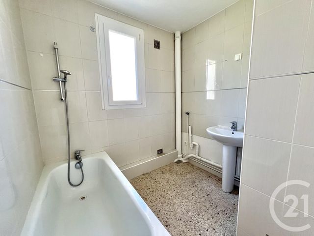 Afficher la photo en grand Appartement T3 à vendre - 3 pièces - 65,75 m2 - Villeurbanne - 69 - RHONE-ALPES