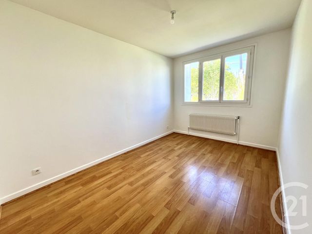 Afficher la photo en grand Appartement T3 à vendre - 3 pièces - 65,75 m2 - Villeurbanne - 69 - RHONE-ALPES