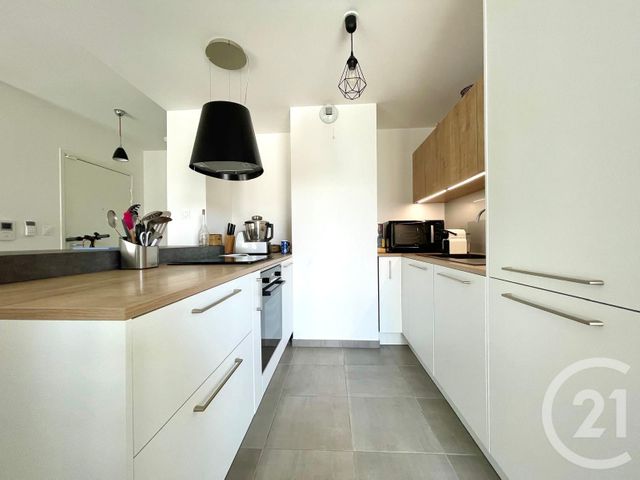 Appartement F4 à vendre - 4 pièces - 77 m2 - Villeurbanne - 69 - RHONE-ALPES