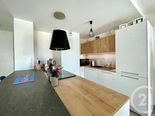 Appartement F4 à vendre - 4 pièces - 77 m2 - Villeurbanne - 69 - RHONE-ALPES