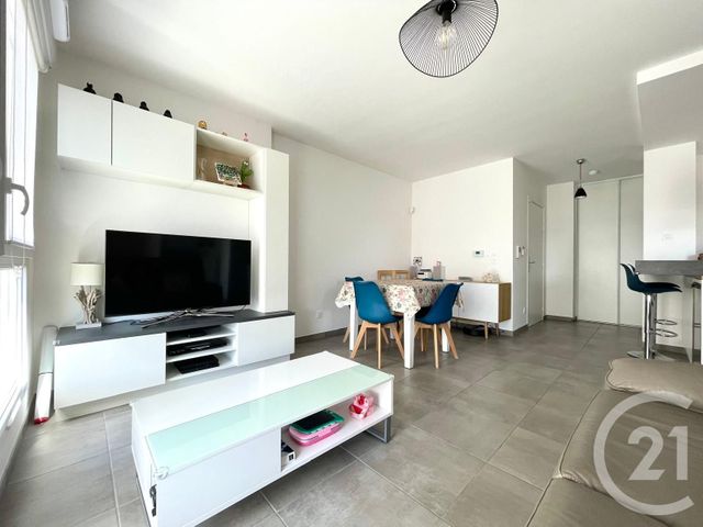 Appartement F4 à vendre - 4 pièces - 77 m2 - Villeurbanne - 69 - RHONE-ALPES