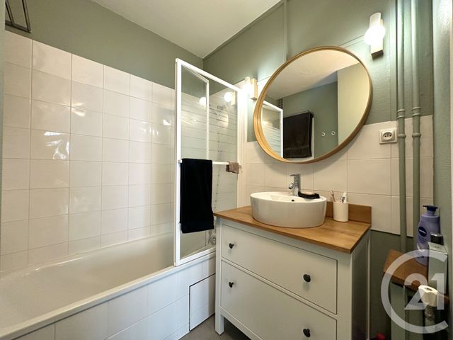 Appartement T3 à vendre - 3 pièces - 57,29 m2 - Villeurbanne - 69 - RHONE-ALPES