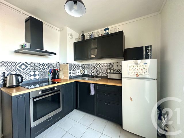 Appartement T3 à vendre - 3 pièces - 57,29 m2 - Villeurbanne - 69 - RHONE-ALPES