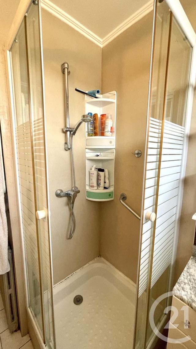 Appartement F3 à vendre - 3 pièces - 69 m2 - Villeurbanne - 69 - RHONE-ALPES