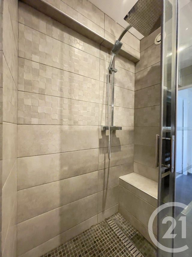 Appartement T3 à vendre - 3 pièces - 65 m2 - Villeurbanne - 69 - RHONE-ALPES