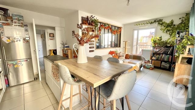 Appartement F4 à vendre - 4 pièces - 69,74 m2 - Villeurbanne - 69 - RHONE-ALPES