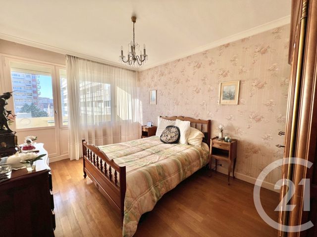 Appartement T4 &agrave; vendre - 4 pi&egrave;ces - 82,87 m2 - Villeurbanne - 69 - RHONE-ALPES