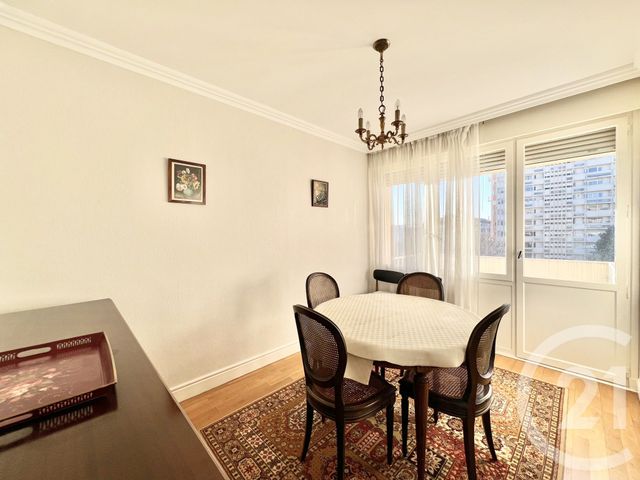 Appartement T4 &agrave; vendre - 4 pi&egrave;ces - 82,87 m2 - Villeurbanne - 69 - RHONE-ALPES