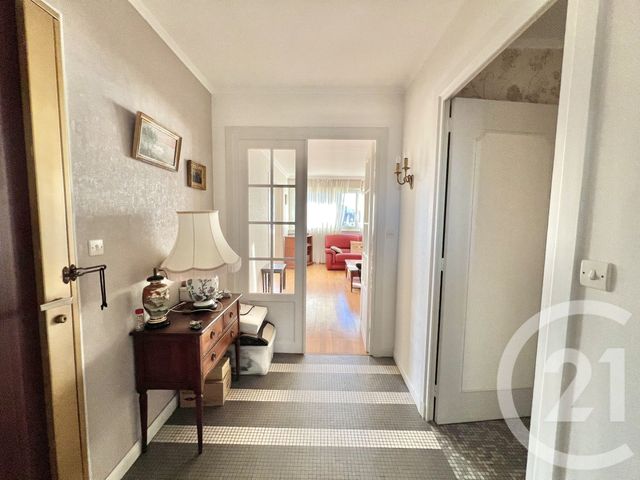 Appartement T4 &agrave; vendre - 4 pi&egrave;ces - 82,87 m2 - Villeurbanne - 69 - RHONE-ALPES