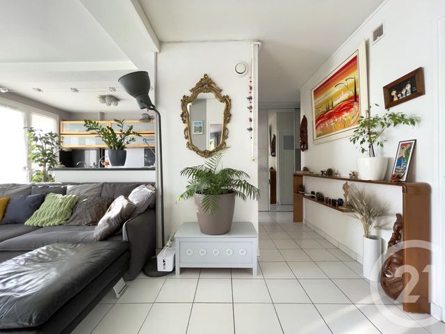 Appartement T4 &agrave; vendre - 4 pi&egrave;ces - 68,70 m2 - Villeurbanne - 69 - RHONE-ALPES