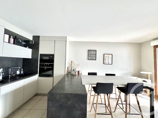 Appartement T3 &agrave; vendre - 3 pi&egrave;ces - 65,21 m2 - Villeurbanne - 69 - RHONE-ALPES