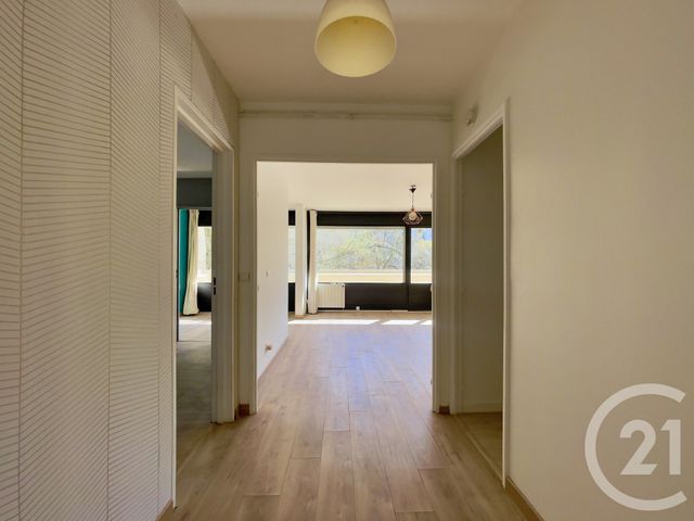 Appartement T3 &agrave; vendre - 3 pi&egrave;ces - 64,01 m2 - Villeurbanne - 69 - RHONE-ALPES