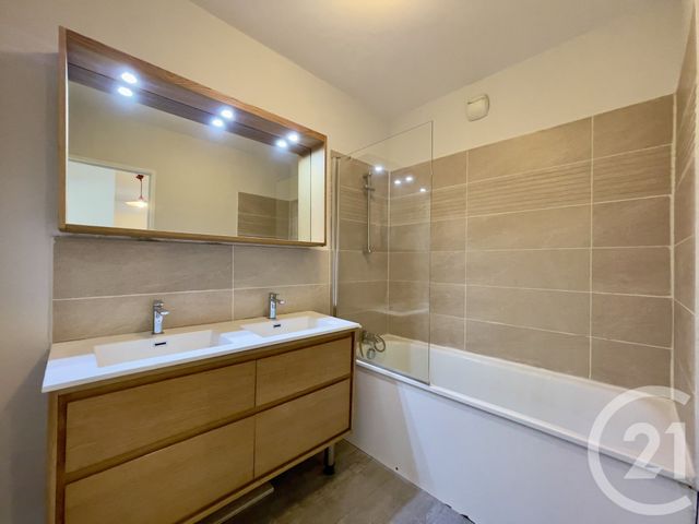 Appartement T3 &agrave; vendre - 3 pi&egrave;ces - 64,01 m2 - Villeurbanne - 69 - RHONE-ALPES