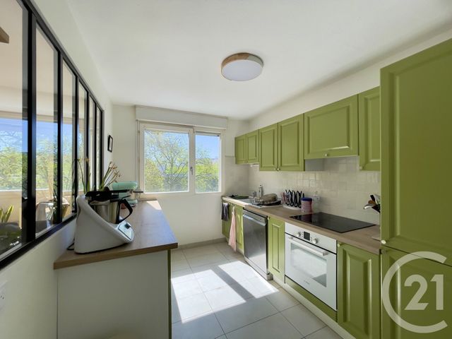 Appartement T4 &agrave; vendre - 4 pi&egrave;ces - 83,28 m2 - Villeurbanne - 69 - RHONE-ALPES