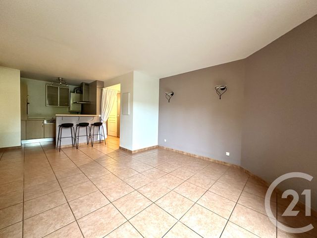 Appartement T3 &agrave; vendre - 3 pi&egrave;ces - 63,09 m2 - Villeurbanne - 69 - RHONE-ALPES