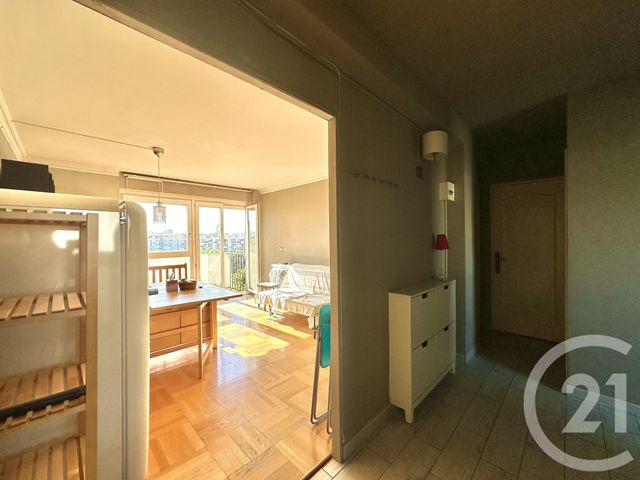 Appartement T3 &agrave; vendre - 3 pi&egrave;ces - 55,57 m2 - Villeurbanne - 69 - RHONE-ALPES
