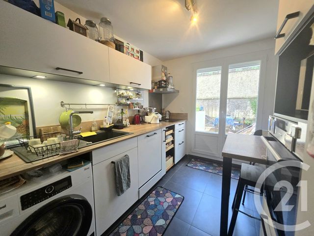 Appartement T3 &agrave; vendre - 3 pi&egrave;ces - 61,02 m2 - Villeurbanne - 69 - RHONE-ALPES