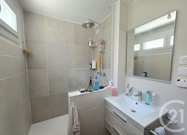 Appartement T3 &agrave; vendre - 3 pi&egrave;ces - 61,02 m2 - Villeurbanne - 69 - RHONE-ALPES