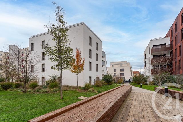 Appartement F4 &agrave; vendre - 4 pi&egrave;ces - 84 m2 - St Priest - 69 - RHONE-ALPES