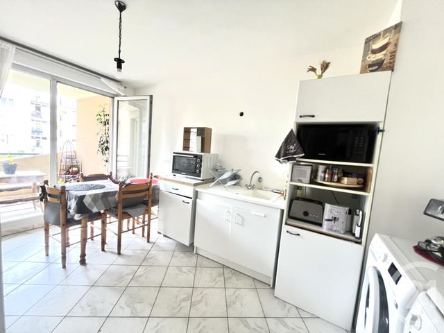 Appartement &agrave; vendre - 3 pi&egrave;ces - 70 m2 - Villeurbanne - 69 - RHONE-ALPES