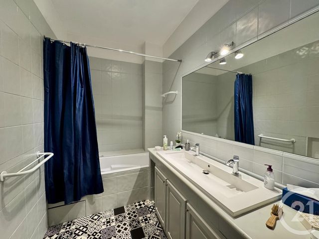 Appartement F3 &agrave; vendre - 3 pi&egrave;ces - 73 m2 - Villeurbanne - 69 - RHONE-ALPES