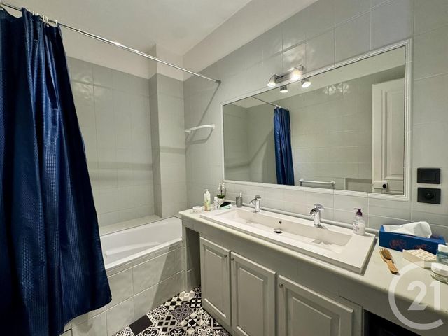 Appartement F3 &agrave; vendre - 3 pi&egrave;ces - 73 m2 - Villeurbanne - 69 - RHONE-ALPES