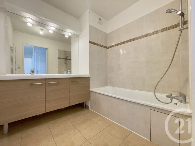 Appartement T3 &agrave; vendre - 3 pi&egrave;ces - 60 m2 - Villeurbanne - 69 - RHONE-ALPES