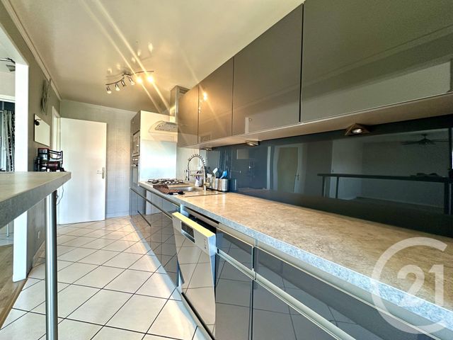 Appartement T4 &agrave; vendre - 4 pi&egrave;ces - 76,63 m2 - Villeurbanne - 69 - RHONE-ALPES