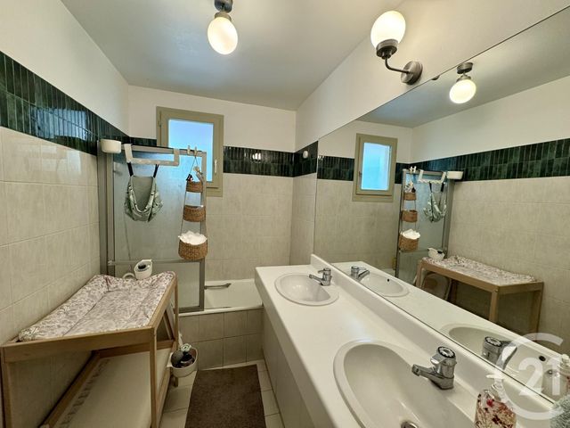 Appartement F3 &agrave; vendre - 3 pi&egrave;ces - 74 m2 - Villeurbanne - 69 - RHONE-ALPES