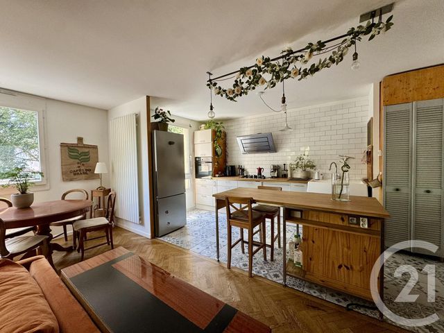 Appartement F3 &agrave; vendre - 3 pi&egrave;ces - 74 m2 - Villeurbanne - 69 - RHONE-ALPES