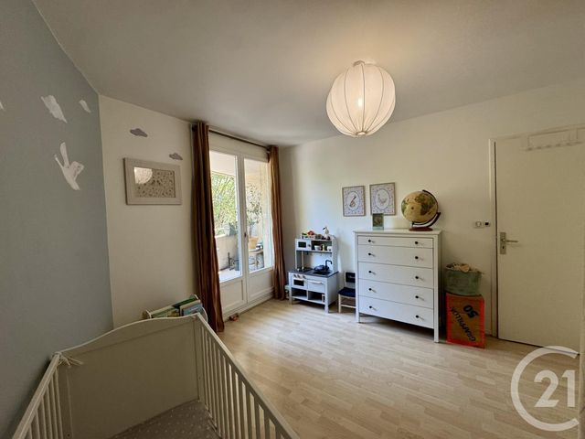 Appartement F3 &agrave; vendre - 3 pi&egrave;ces - 74 m2 - Villeurbanne - 69 - RHONE-ALPES