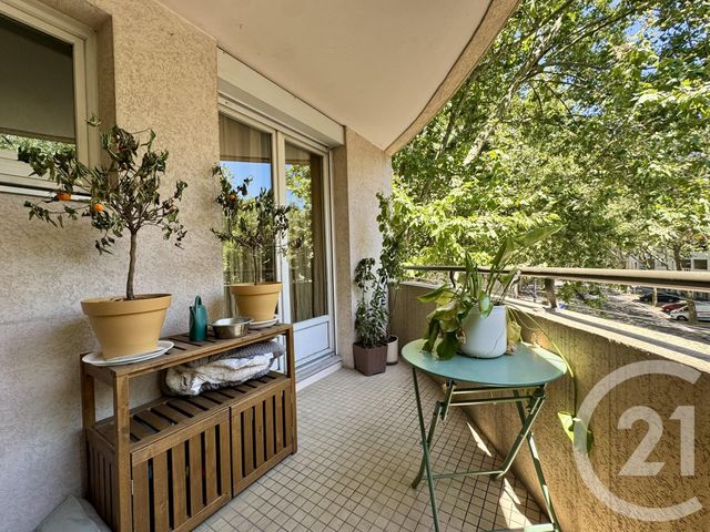 Appartement F3 &agrave; vendre - 3 pi&egrave;ces - 74 m2 - Villeurbanne - 69 - RHONE-ALPES