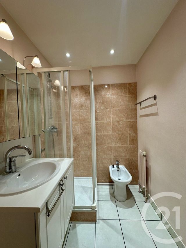 Appartement T2 &agrave; vendre - 2 pi&egrave;ces - 63,22 m2 - Villeurbanne - 69 - RHONE-ALPES