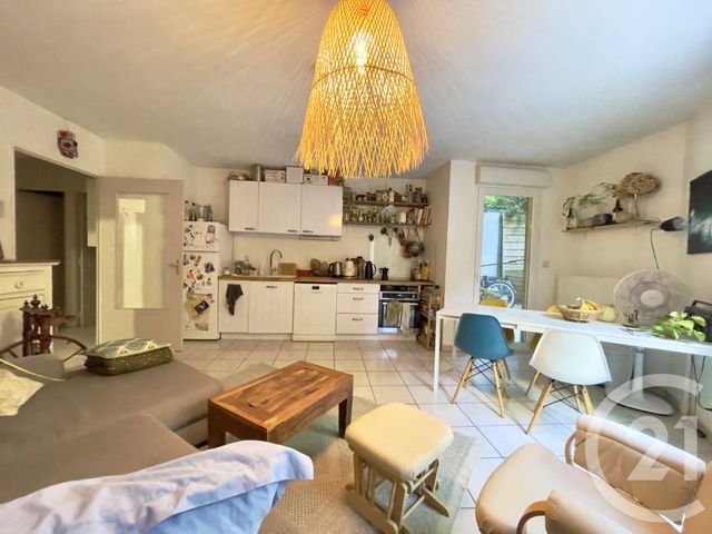 Appartement T3 &agrave; vendre - 3 pi&egrave;ces - 60 m2 - Villeurbanne - 69 - RHONE-ALPES
