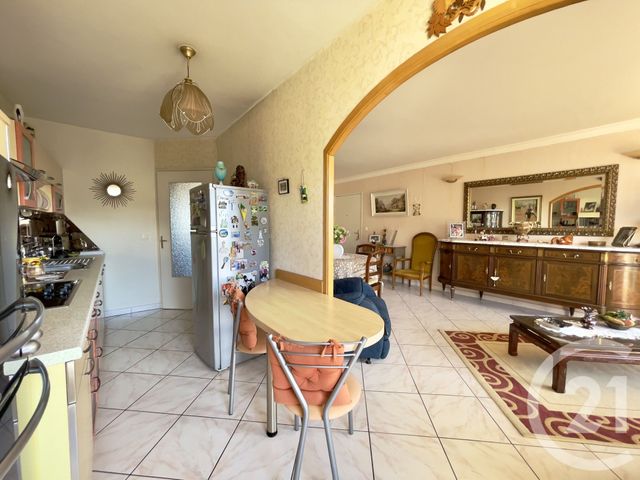 Appartement T3 &agrave; vendre - 3 pi&egrave;ces - 72 m2 - Villeurbanne - 69 - RHONE-ALPES