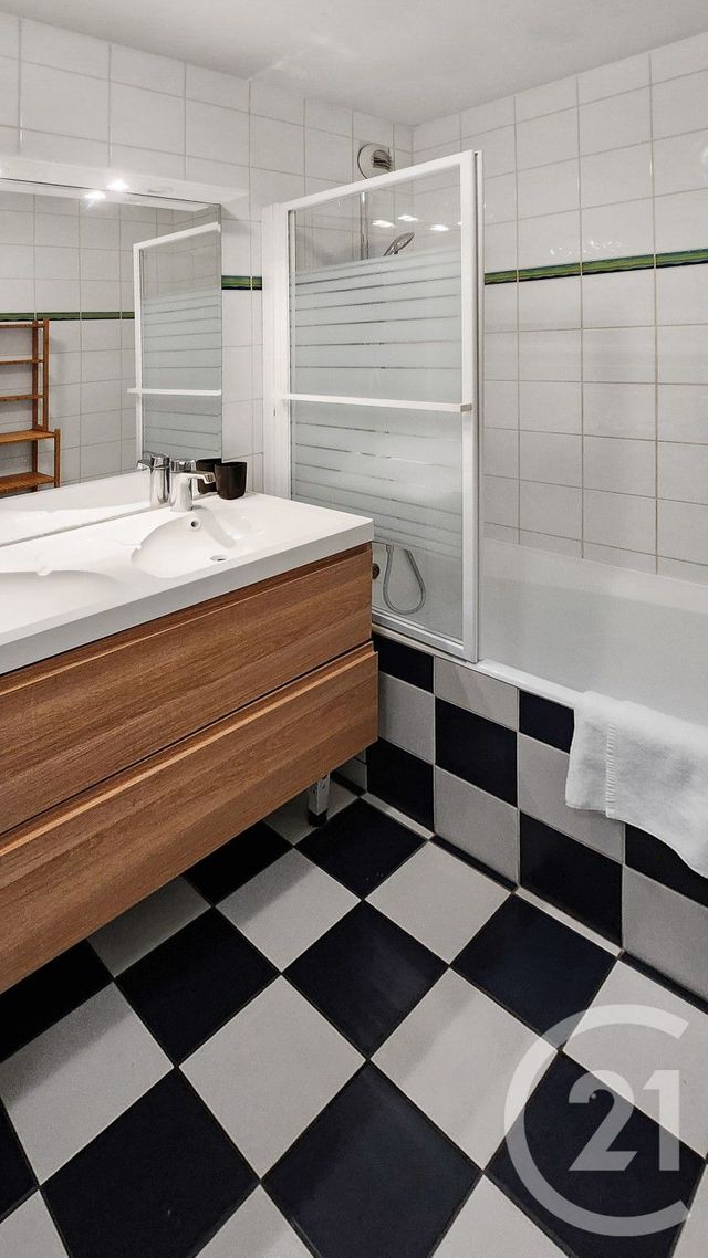Appartement F3 &agrave; vendre - 3 pi&egrave;ces - 66 m2 - Villeurbanne - 69 - RHONE-ALPES