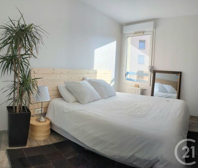 Appartement T4 &agrave; vendre - 4 pi&egrave;ces - 84,25 m2 - Villeurbanne - 69 - RHONE-ALPES
