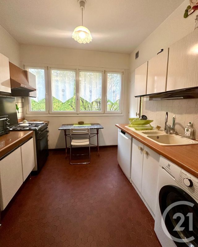 Appartement F4 &agrave; vendre - 4 pi&egrave;ces - 93 m2 - Villeurbanne - 69 - RHONE-ALPES