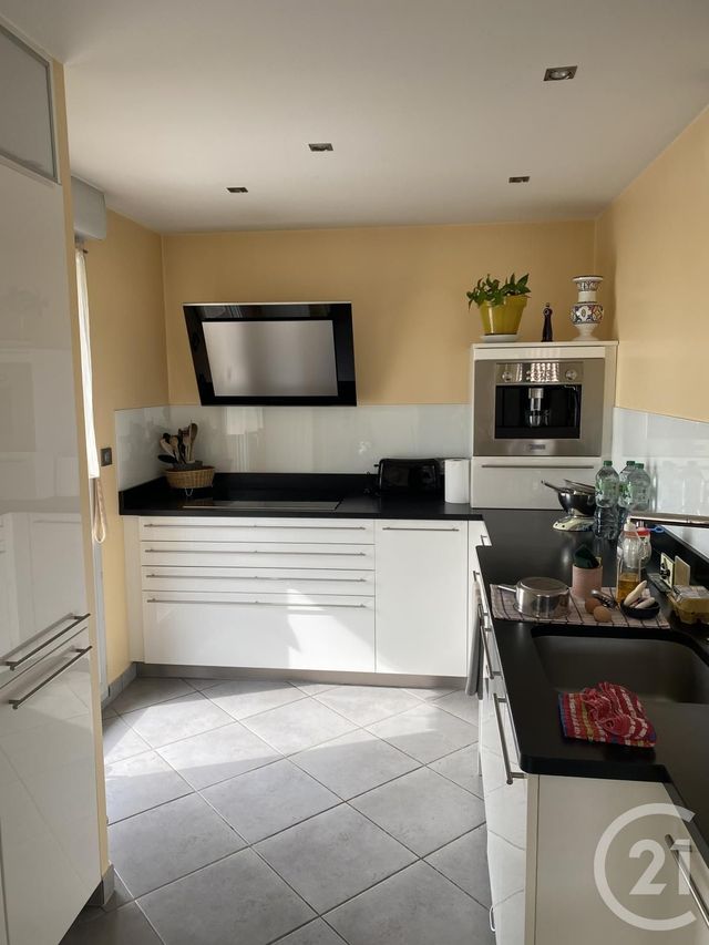 Appartement T3 &agrave; vendre - 3 pi&egrave;ces - 92 m2 - Decines Charpieu - 69 - RHONE-ALPES