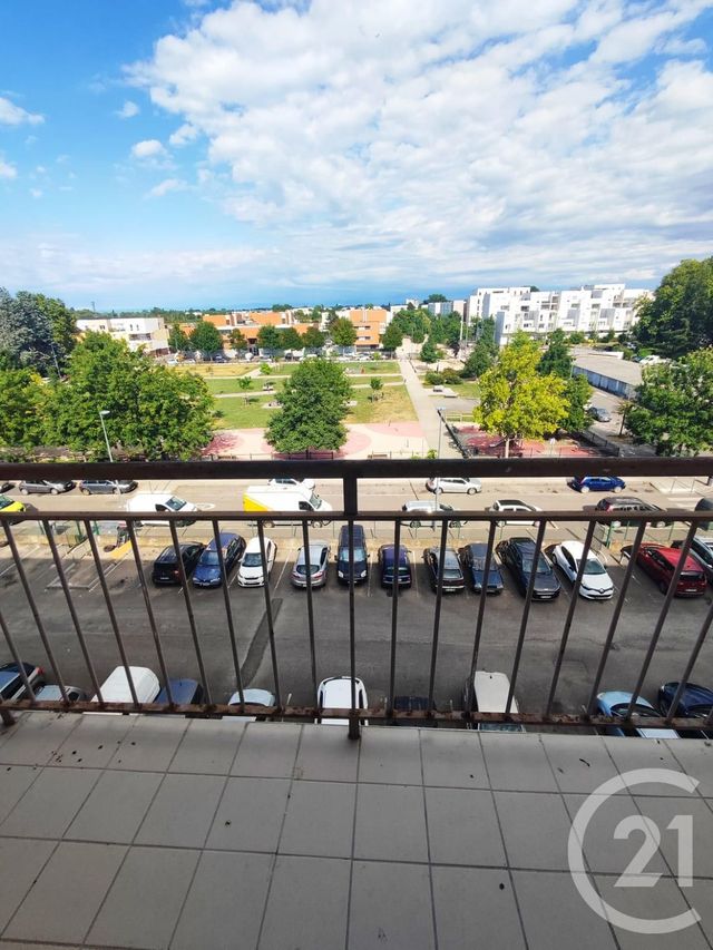 Appartement F3 à vendre VAULX EN VELIN
