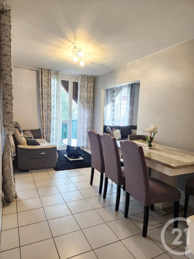 Appartement F5 &agrave; vendre - 5 pi&egrave;ces - 92,61 m2 - Venissieux - 69 - RHONE-ALPES